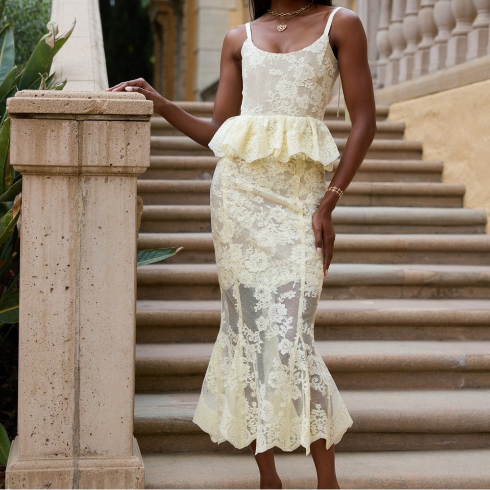 Self-Portrait Pale Yellow Lace Peplum Midi Dress-NWOT
